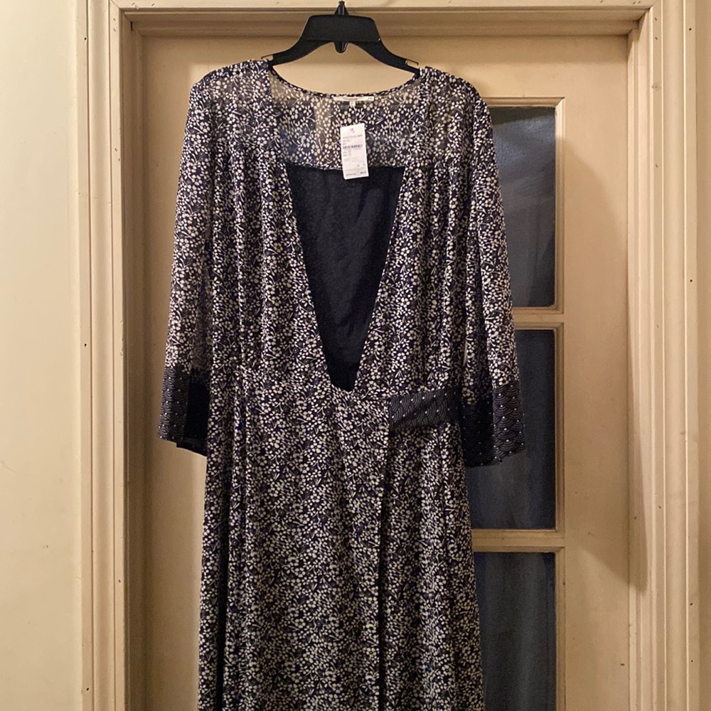 NWT Tularosa Jolene Dress in Navy - Picture 4 of 9